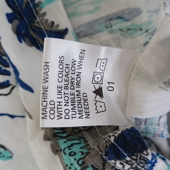 ☀️Free Planet Tank Top, Skeleton Island Print - Picture 9 of 9